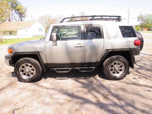 2012 Toyota FJ Cruiser Base