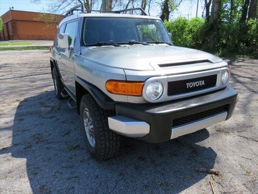 2012 Toyota FJ Cruiser Base