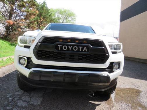 2016 Toyota Tacoma Limited