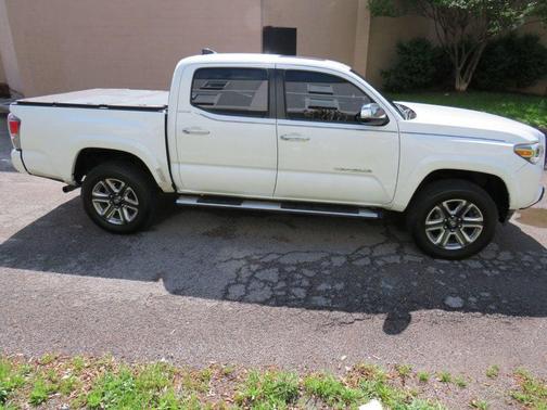 2016 Toyota Tacoma Limited