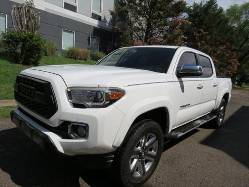 2016 Toyota Tacoma Limited