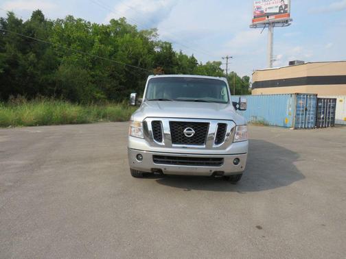 2016 Nissan NV Passenger NV3500 HD SL V8