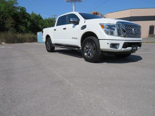 2017 Nissan Titan Platinum Reserve
