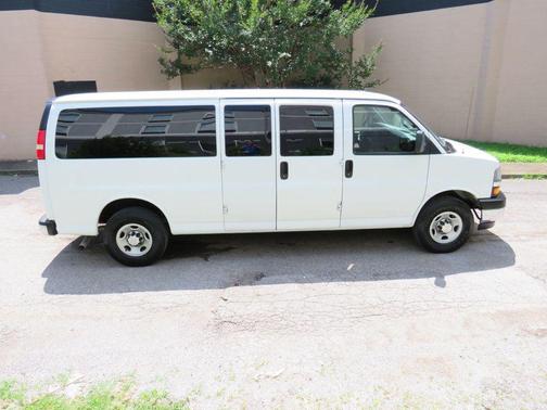 2018 Chevrolet Express 3500 LT