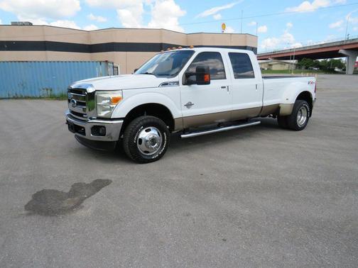 2011 Ford F-350 Lariat