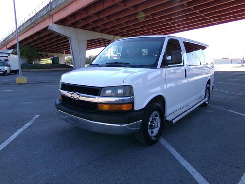 2011 Chevrolet Express 3500 LT