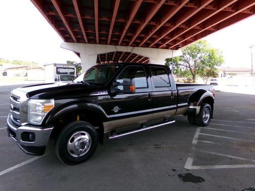 2014 Ford F-350 Lariat