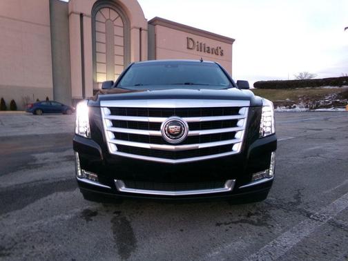 2015 Cadillac Escalade ESV Premium