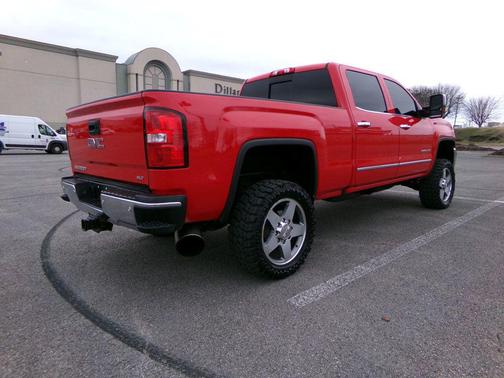 2017 GMC Sierra 2500 SLT