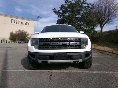 2014 Ford F-150 SVT Raptor
