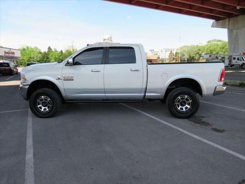 2016 RAM 2500 Laramie