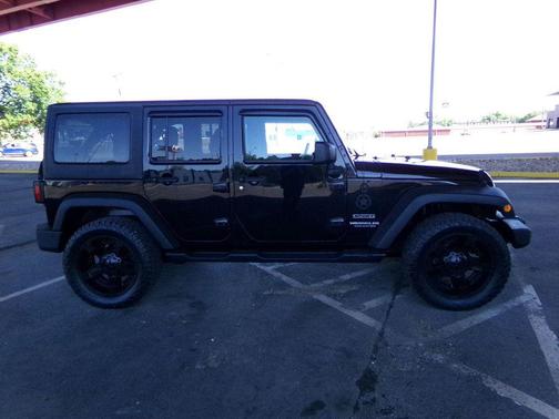 Black Clearcoat 2016 Jeep Wrangler Unlimited Sport