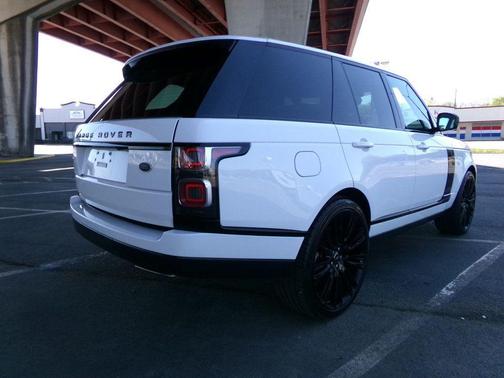 Fuji White 2019 Land Rover Range Rover 5.0L V8 Supercharged