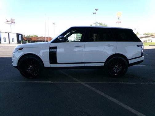 Fuji White 2019 Land Rover Range Rover 5.0L V8 Supercharged