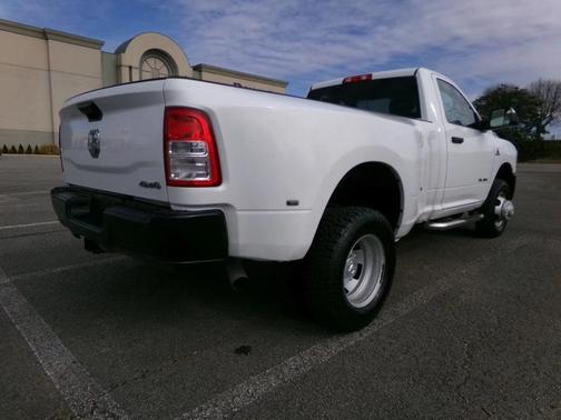 2019 RAM 3500 Tradesman Regular Cab 4x4 8' Box