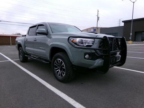2023 Toyota Tacoma TRD Sport