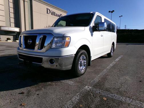 2016 Nissan NV Passenger NV3500 HD SL V8