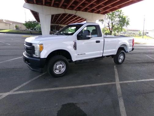 Oxford White 2017 Ford F-350 XL