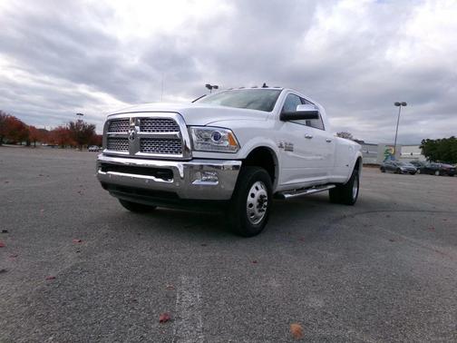 2017 RAM 3500 Laramie