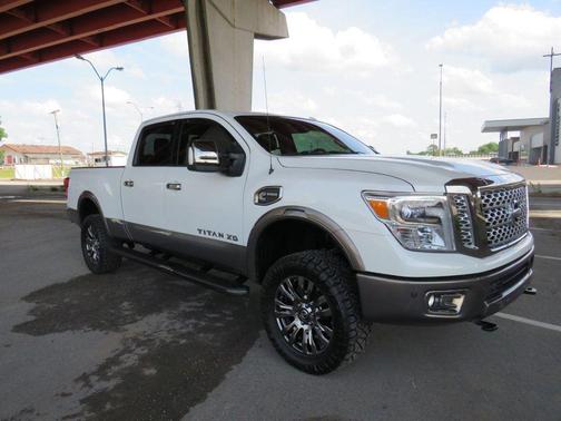 2018 Nissan Titan XD Platinum Reserve