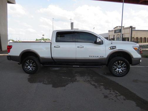 2018 Nissan Titan XD Platinum Reserve