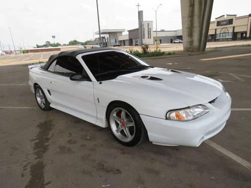 1997 Ford Mustang GT