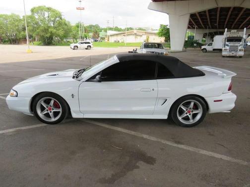 1997 Ford Mustang GT