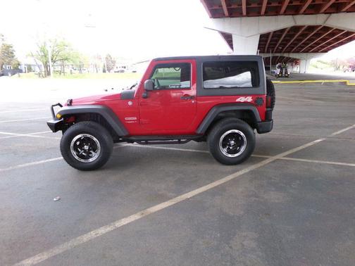 Flame Red 2012 Jeep Wrangler Freedom Edition