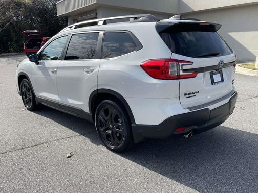 2025 Subaru Ascent Onyx Edition Touring 7-Passenger