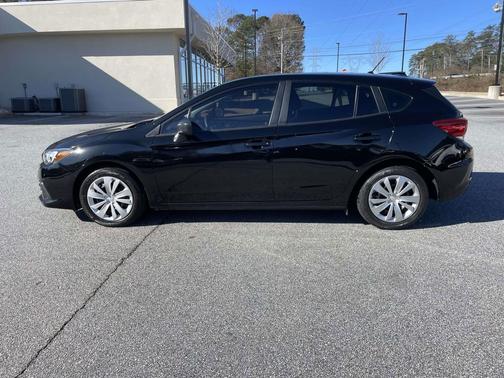 2022 Subaru Impreza Base