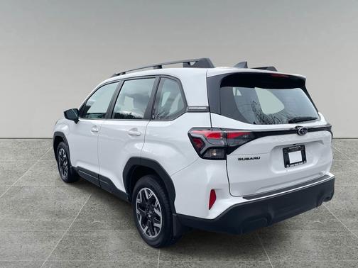 2026 Subaru Forester Standard Model