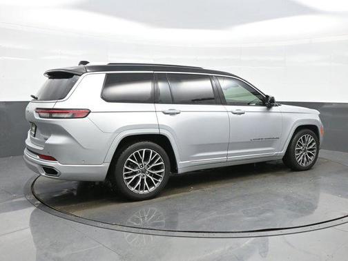 2023 Jeep Grand Cherokee L Summit Reserve