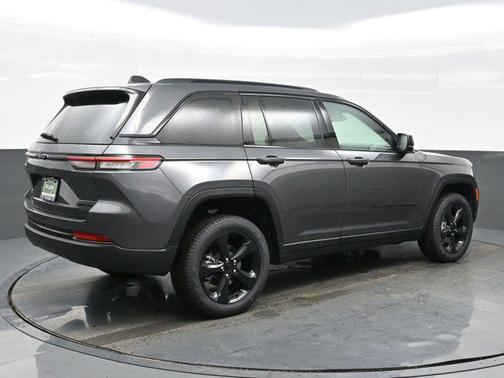 2025 Jeep Grand Cherokee Limited X
