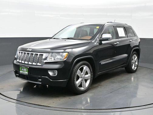Brilliant Black Crystal Pearlcoat 2012 Jeep Grand Cherokee Overland