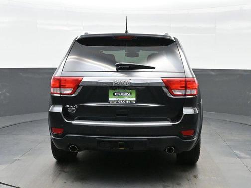 Brilliant Black Crystal Pearlcoat 2012 Jeep Grand Cherokee Overland