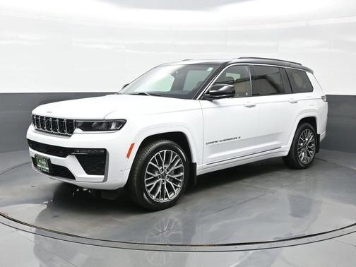 Bright White Clearcoat 2026 Jeep Grand Cherokee L Summit