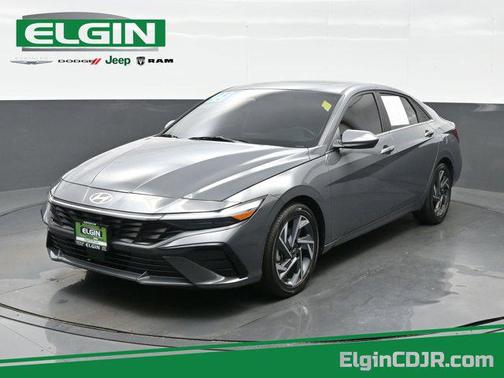 2025 Hyundai ELANTRA SEL