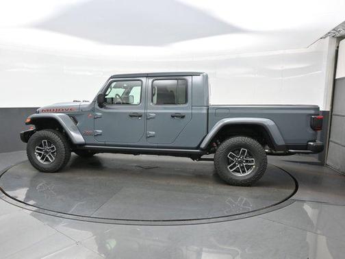 2026 Jeep Gladiator Mojave X 4x4