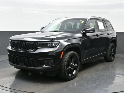 2024 Jeep Grand Cherokee Altitude