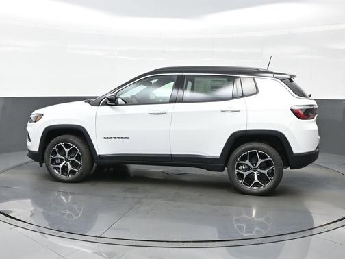 Bright White Clearcoat 2026 Jeep Compass Limited