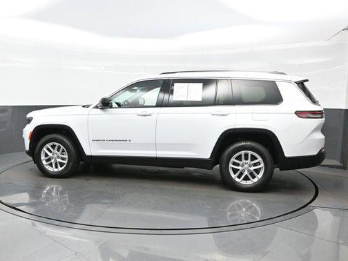 2022 Jeep Grand Cherokee L Laredo