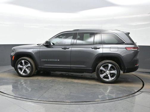 2022 Jeep Grand Cherokee 4xe Base