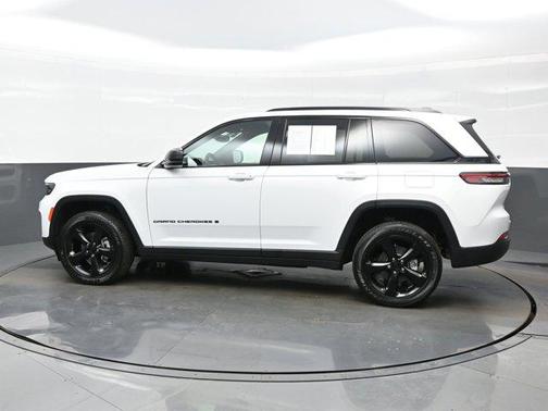 2024 Jeep Grand Cherokee Altitude