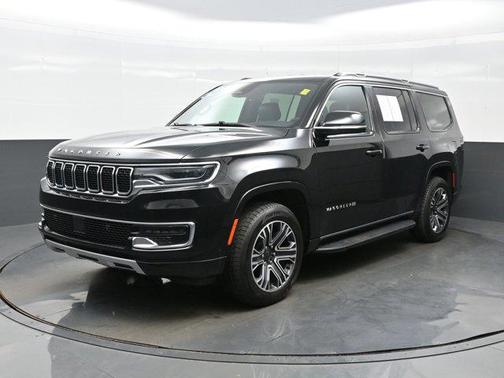 Diamond Black Crystal Pearlcoat 2024 Jeep Wagoneer Series II 4x4