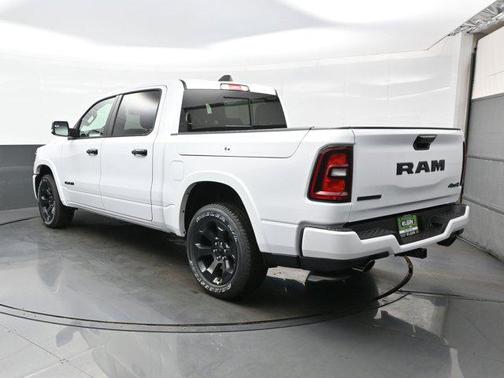 Bright White Clearcoat 2026 RAM 1500 Big Horn/Lone Star
