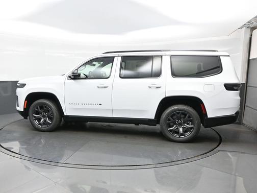 Bright White Clearcoat 2026 Jeep Grand Wagoneer Limited Altitude 4x4