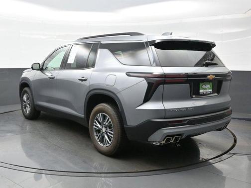 Sterling Gray Metallic 2024 Chevrolet Traverse LT