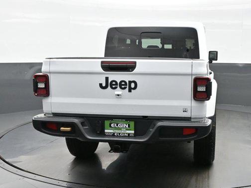 Bright White Clearcoat 2026 Jeep Gladiator 85th Anniversary Edition