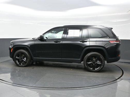 2024 Jeep Grand Cherokee Altitude