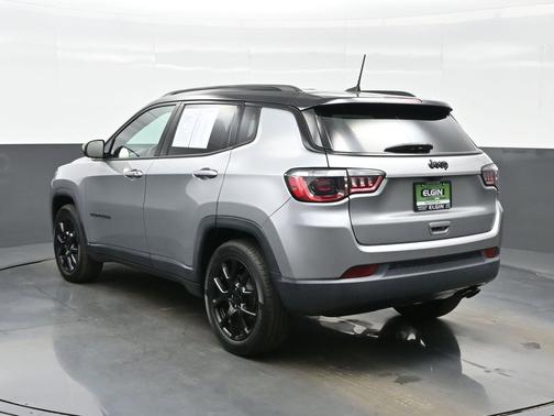 Billet Silver Metallic Clearcoat 2022 Jeep Compass Latitude